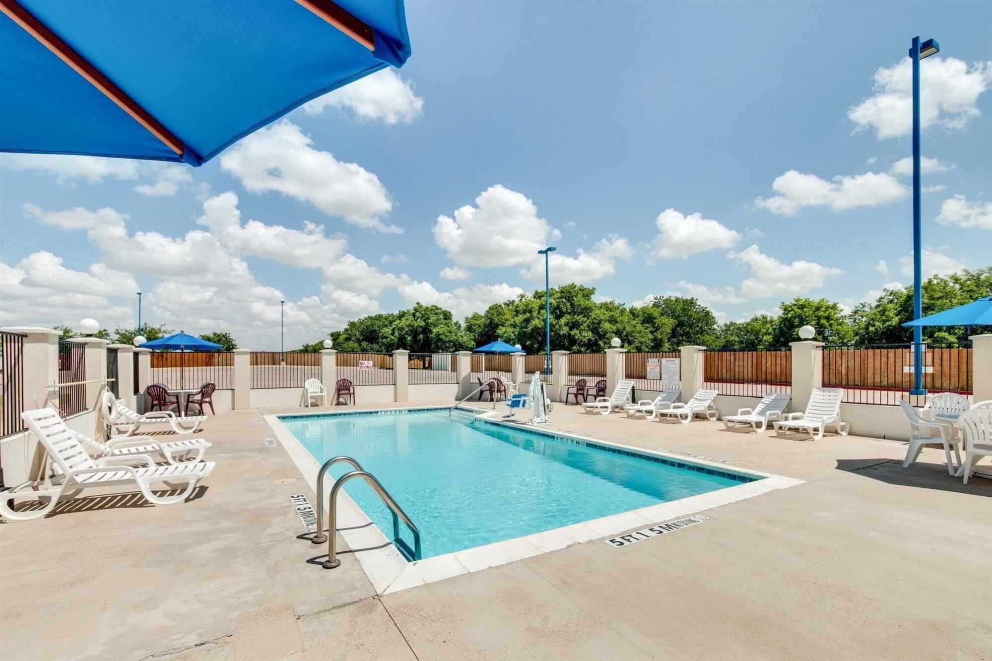 Motel 6-Cleburne, Tx Екстериор снимка