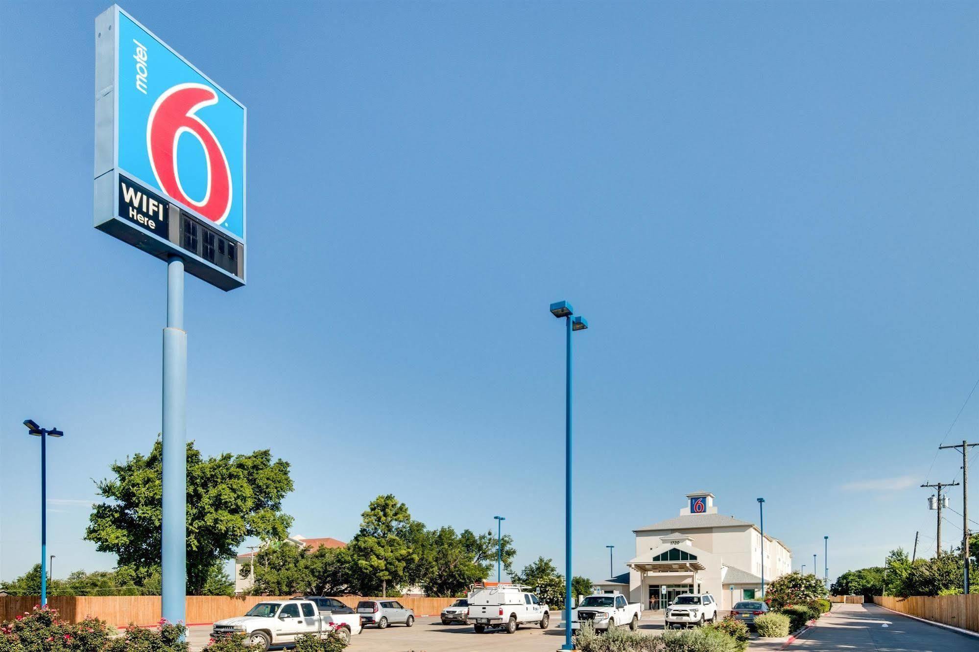 Motel 6-Cleburne, Tx Екстериор снимка