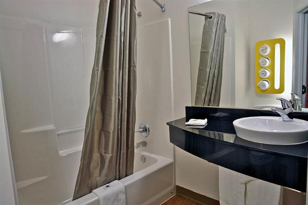 Motel 6-Cleburne, Tx Стая снимка